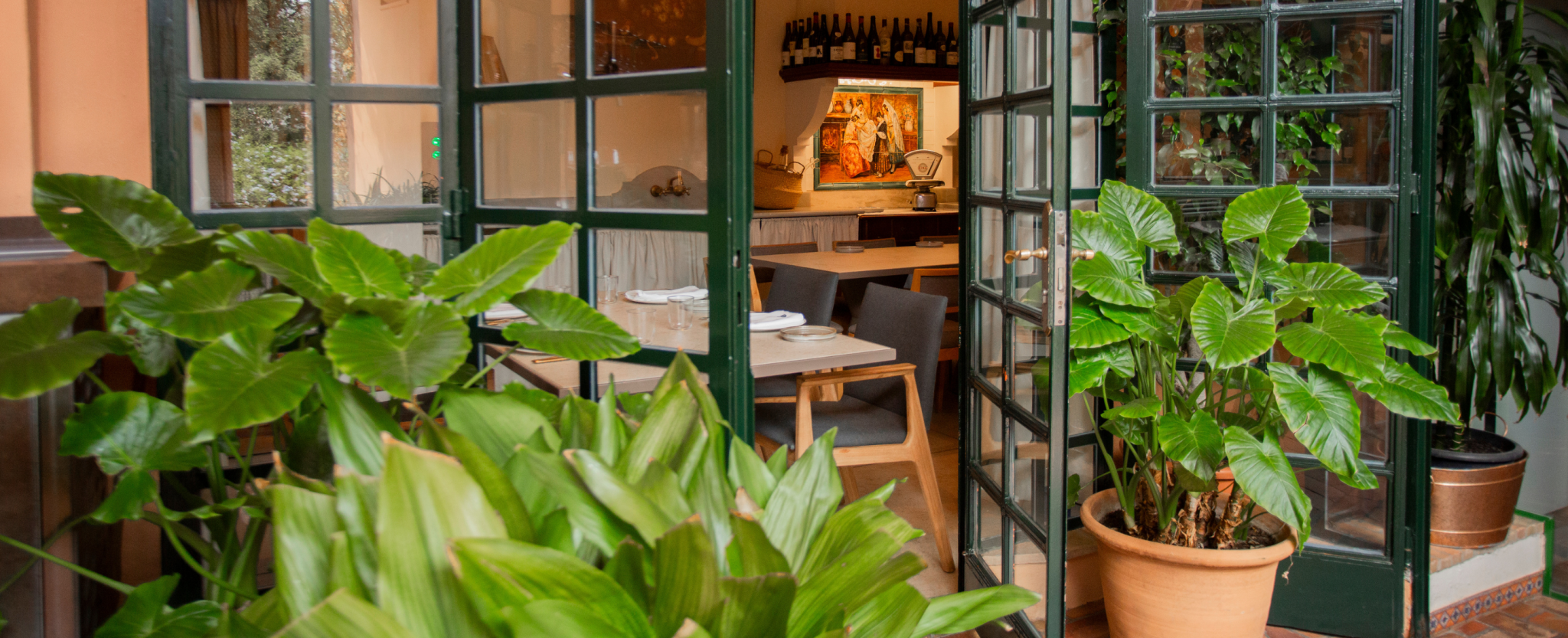 TAVELLA RESTAURANT